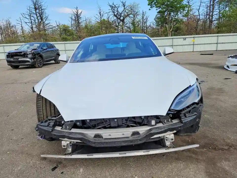 5YJSA1E5XNF487541 2022 TESLA MODEL S-4
