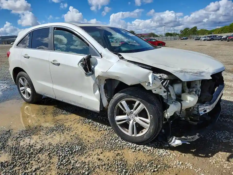 5J8TB3H56DL003483 2013 ACURA RDX-3