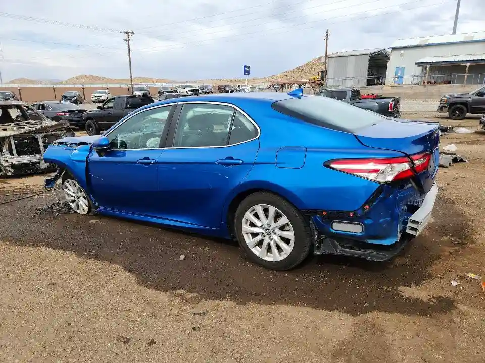 4T1C11AK2LU324298 2020 TOYOTA CAMRY-1