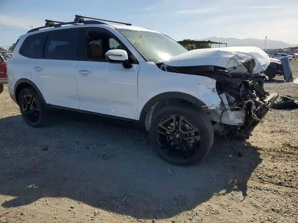 5XYP5DGCXRG541801 2024 KIA TELLURIDE-3