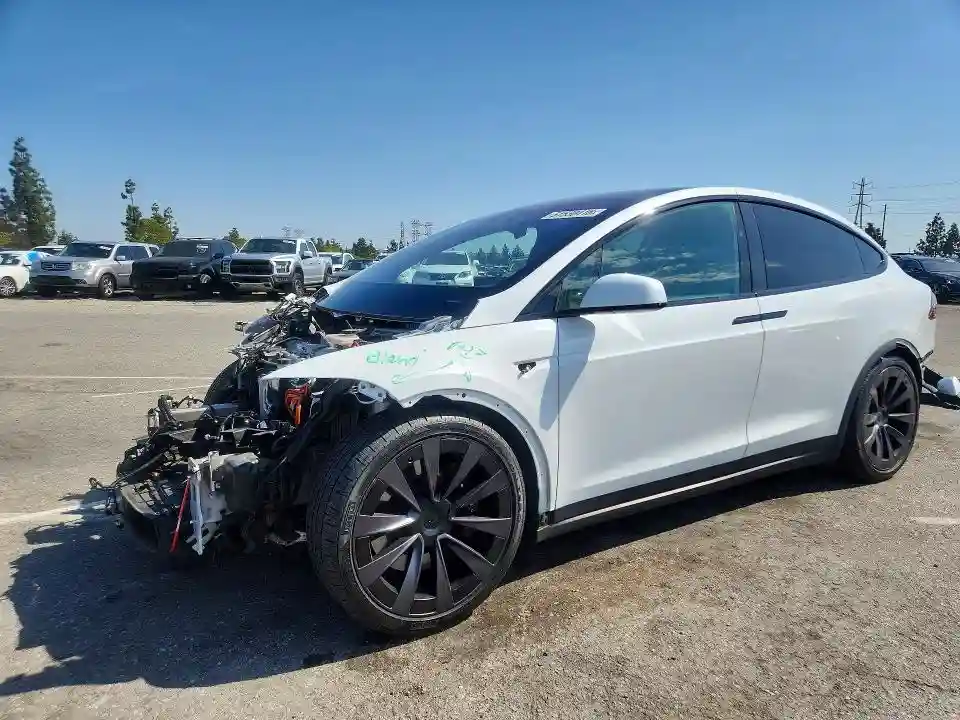7SAXCBE53NF329793 2022 TESLA MODEL X-0