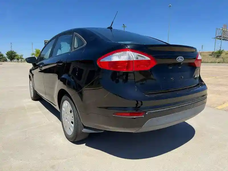 3FADP4AJ0KM110581 2019 FORD FIESTA-2