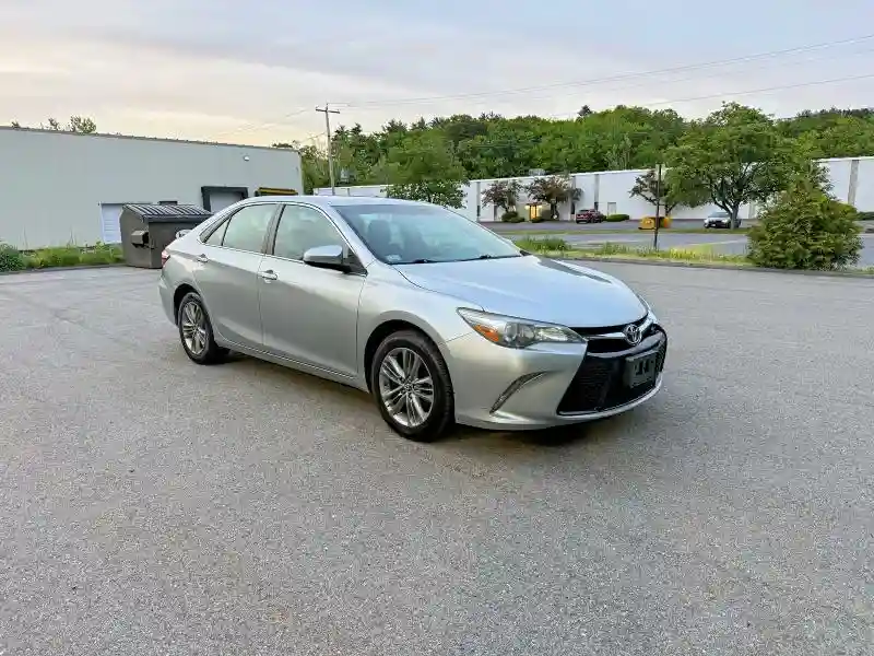 4T1BF1FKXGU239852 2016 TOYOTA CAMRY-0