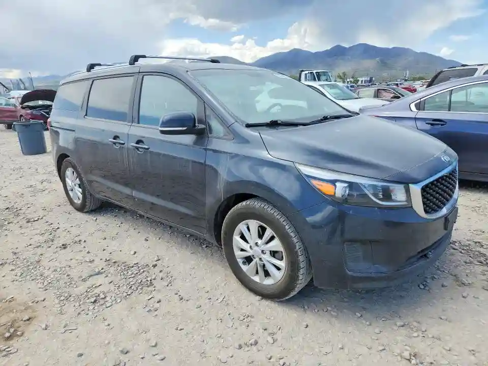 KNDMB5C13G6090085 2016 KIA SEDONA-3