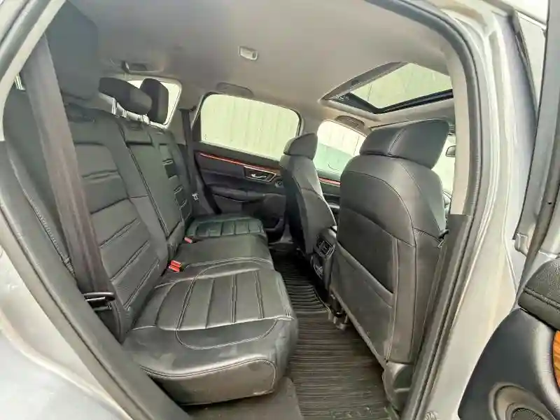 7FARW2H86JE045642 2018 HONDA CRV-5