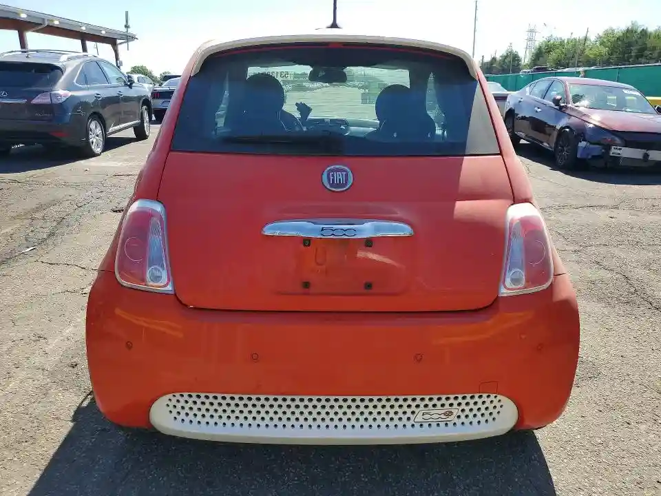 3C3CFFGE0FT656991 2015 FIAT 500-5