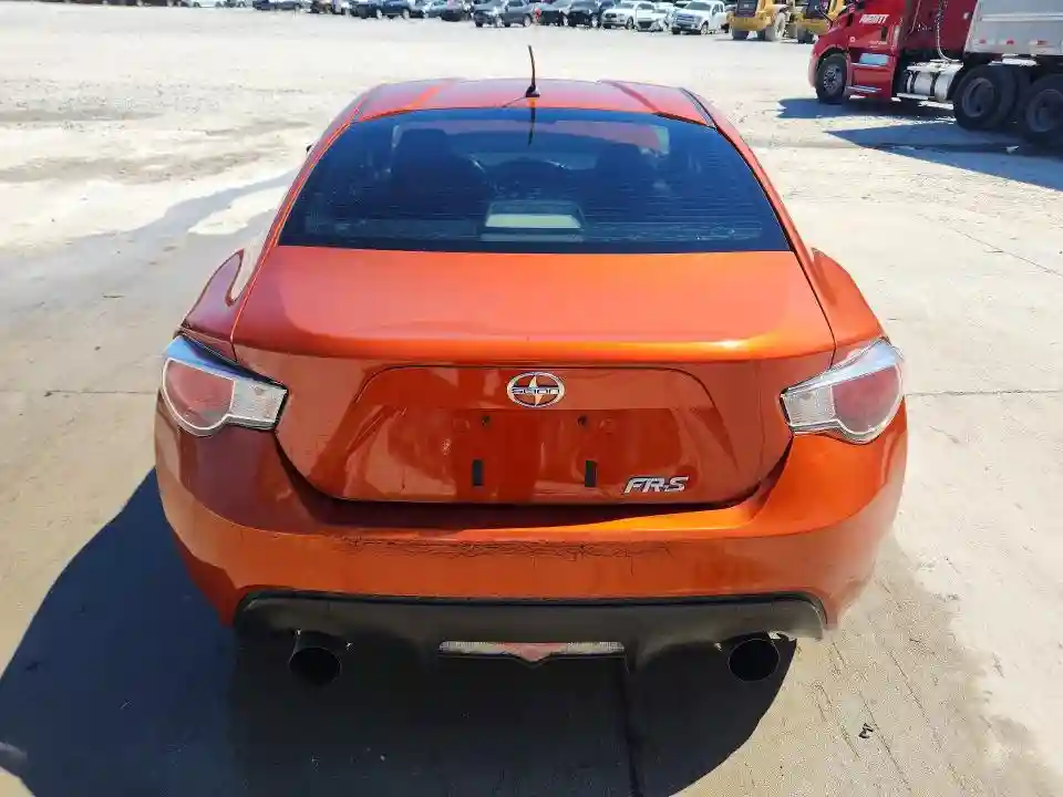JF1ZNAA10D1720118 2013 SCION FRS-5