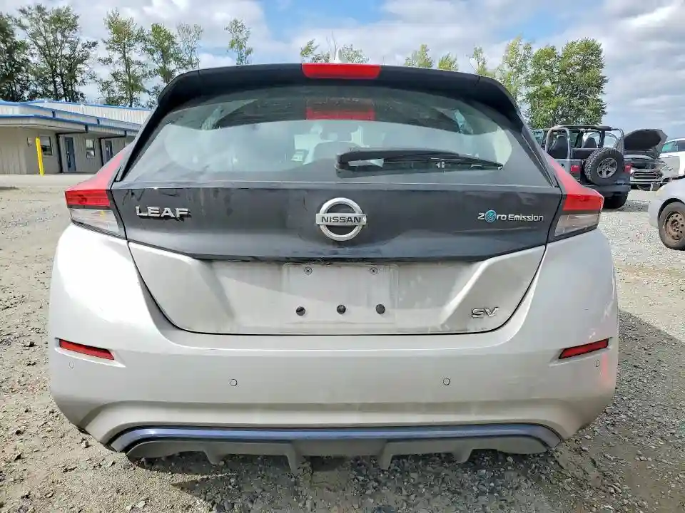 1N4AZ1CVXNC553855 2022 NISSAN LEAF-5