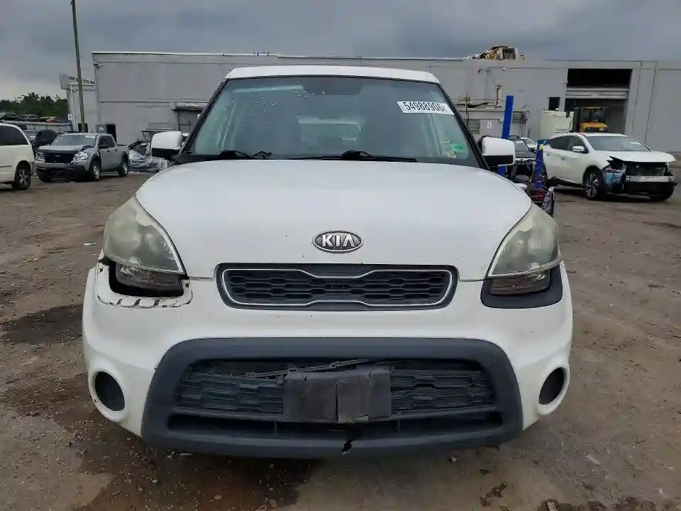 KNDJT2A54C7378397 2012 KIA SOUL BASE-4