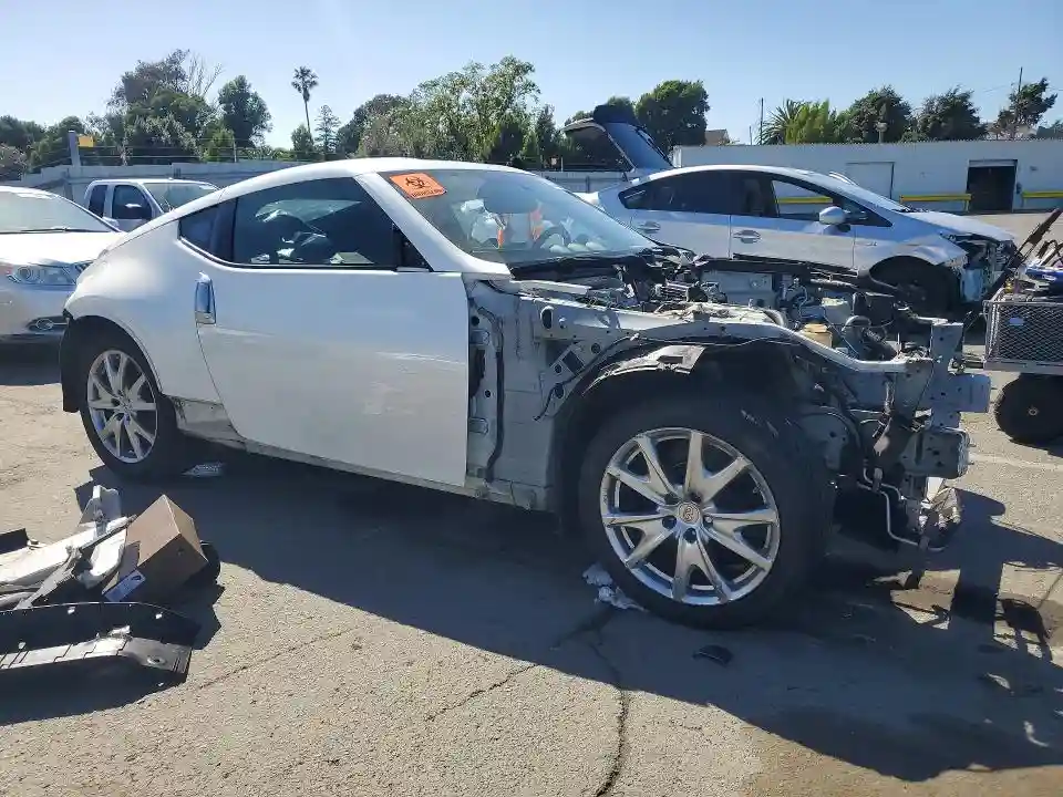 JN1AZ4EHXHM955394 2017 NISSAN 370Z-3