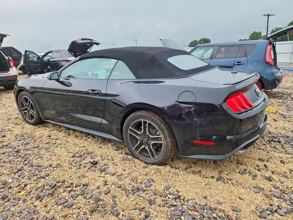 1FATP8UH2K5104721 2019 FORD MUSTANG-1