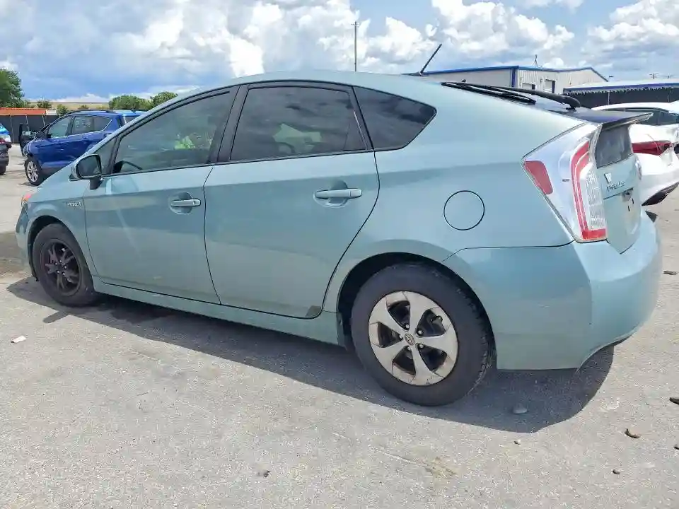 JTDKN3DUXC1482631 2012 TOYOTA PRIUS-1