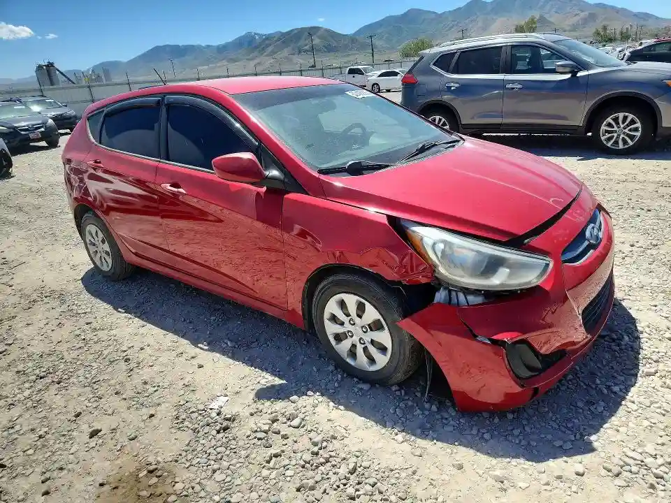 KMHCT5AE4GU261187 2016 HYUNDAI ACCENT-3