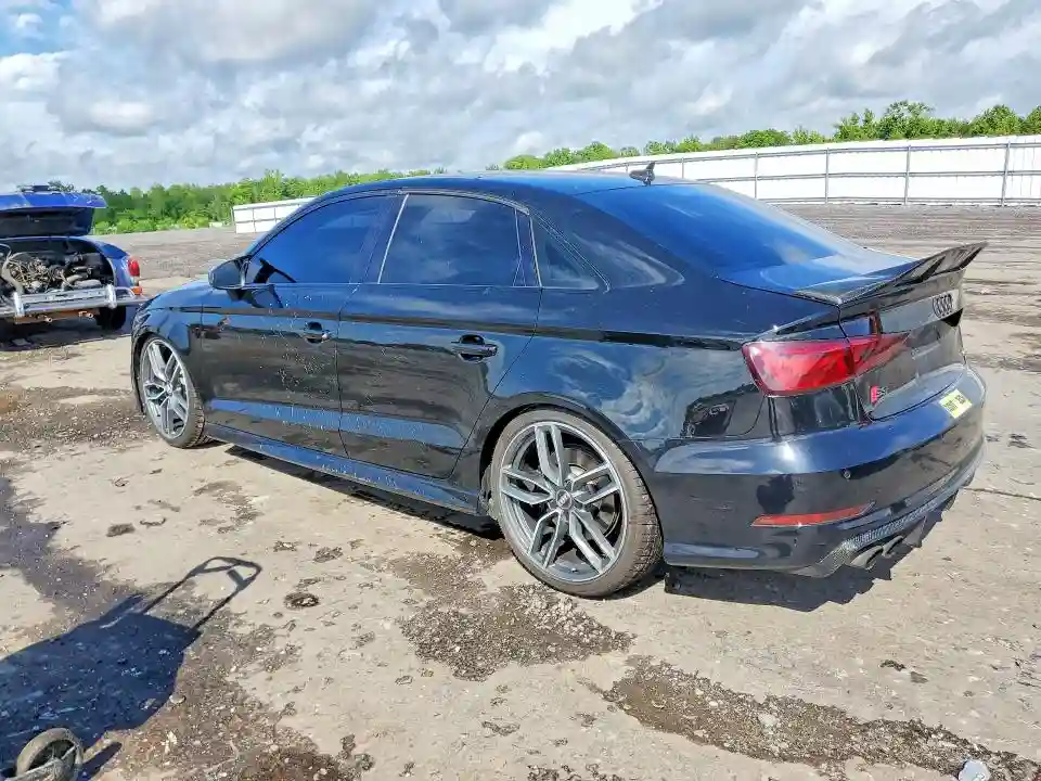 WAUB1GFF6G1087320 2016 AUDI S3-1