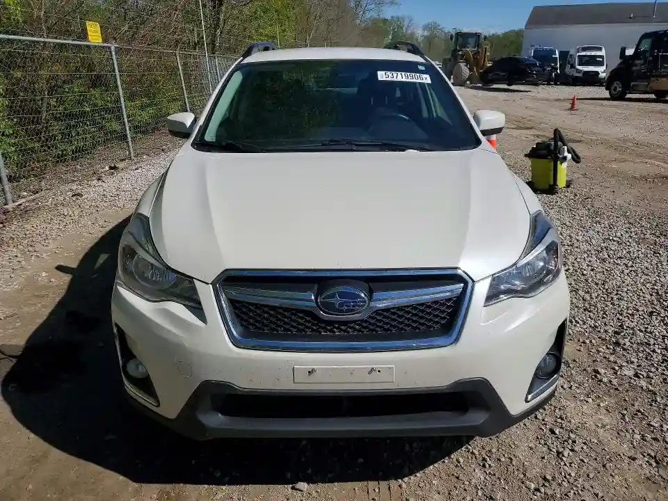 JF2GPABC7HH261518 2017 SUBARU CROSSTREK-4