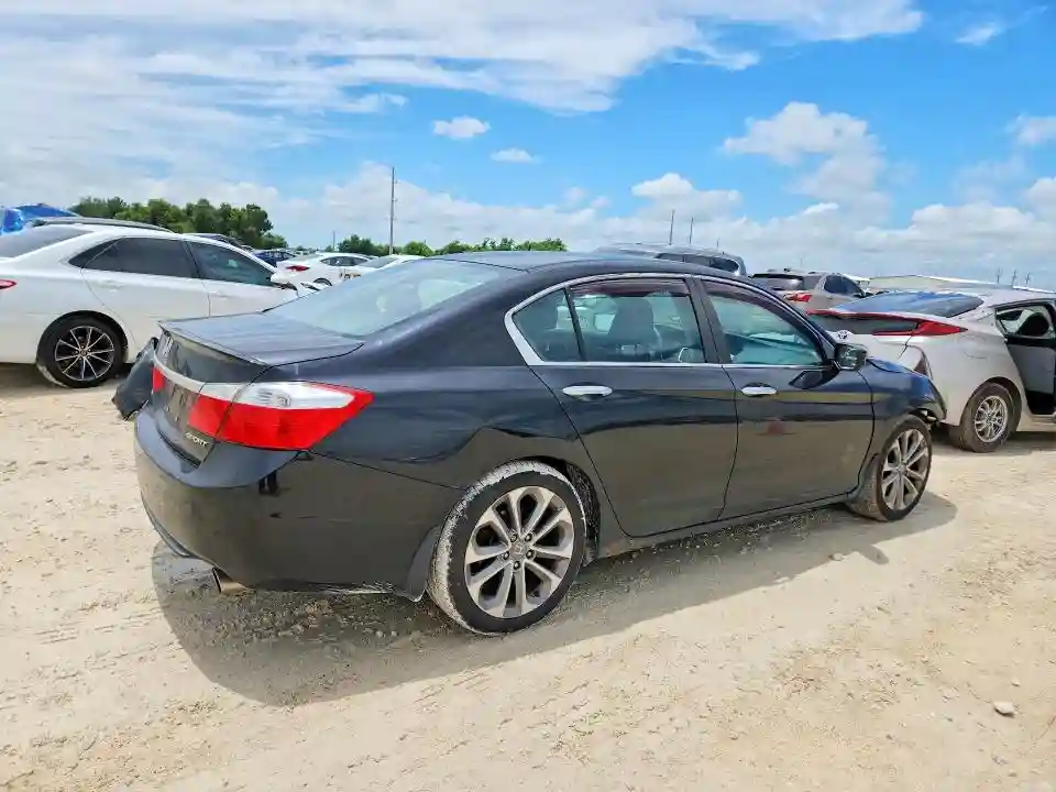 1HGCR2F58DA100799 2013 HONDA ACCORD SPO-2