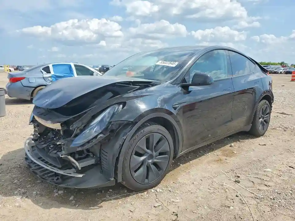 7SAYGDEE9SA369468 2025 TESLA MODEL Y-0