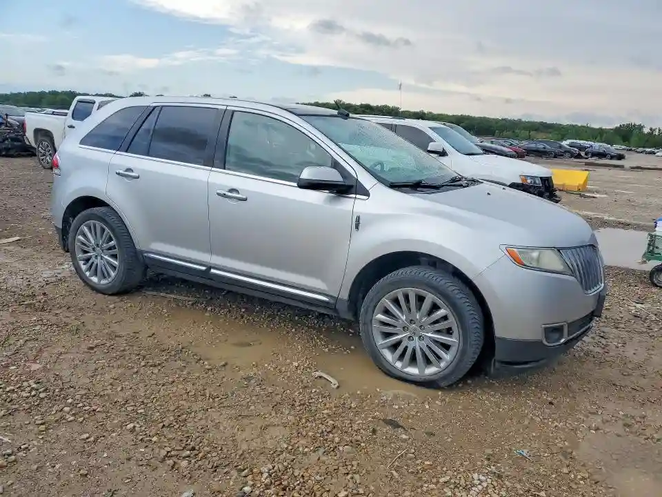 2LMDJ6JK6BBJ29511 2011 LINCOLN MKX-3