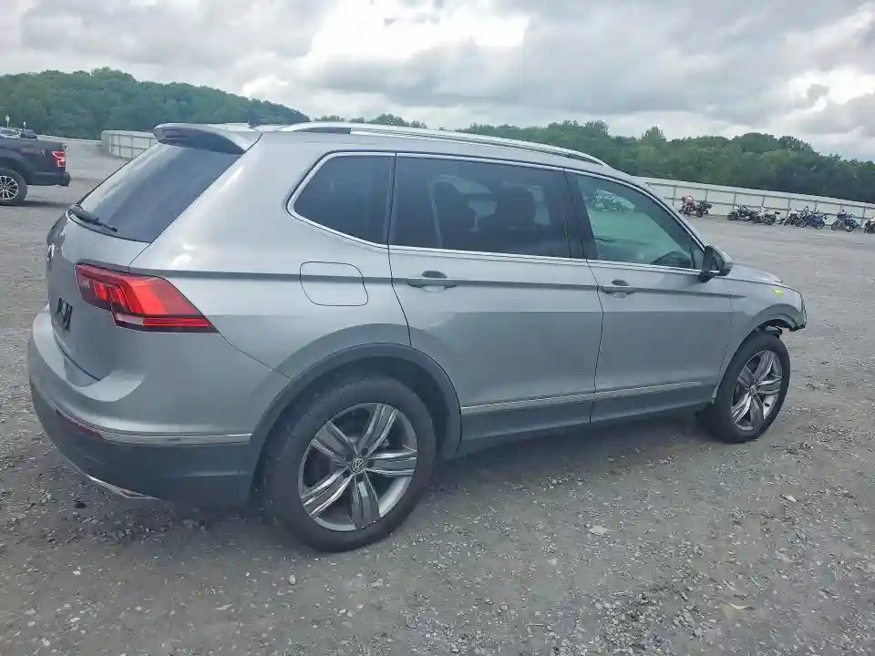 3VV3B7AX3MM046499 2021 VOLKSWAGEN TIGUAN-2