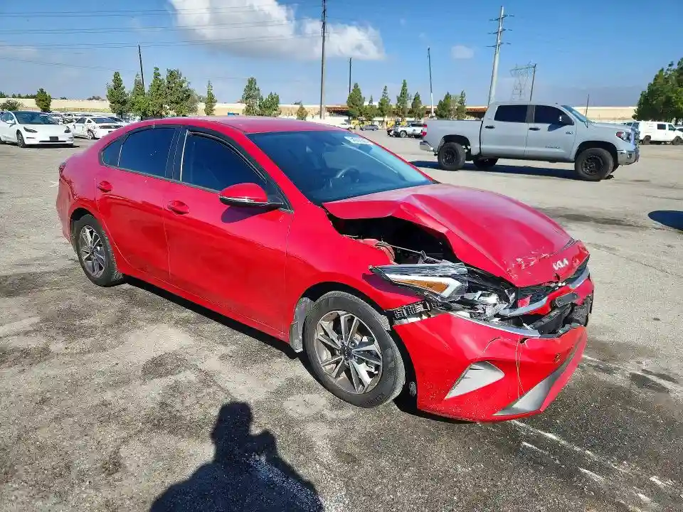 3KPF24AD8PE544065 2023 KIA FORTE LXS-3