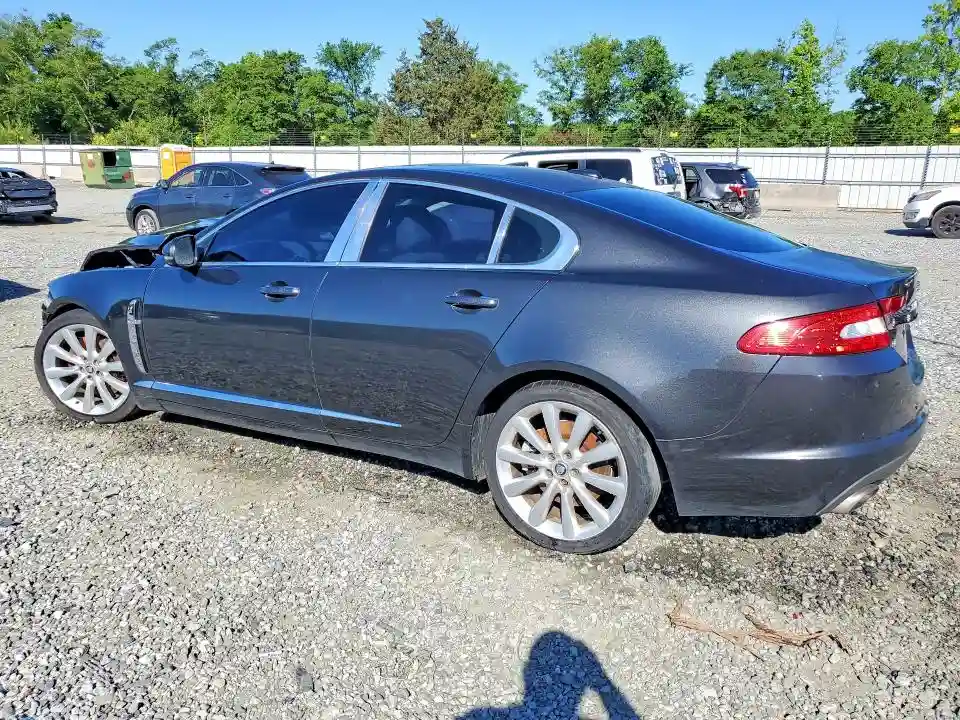 SAJWA0GB2BLR95544 2011 JAGUAR XF-1