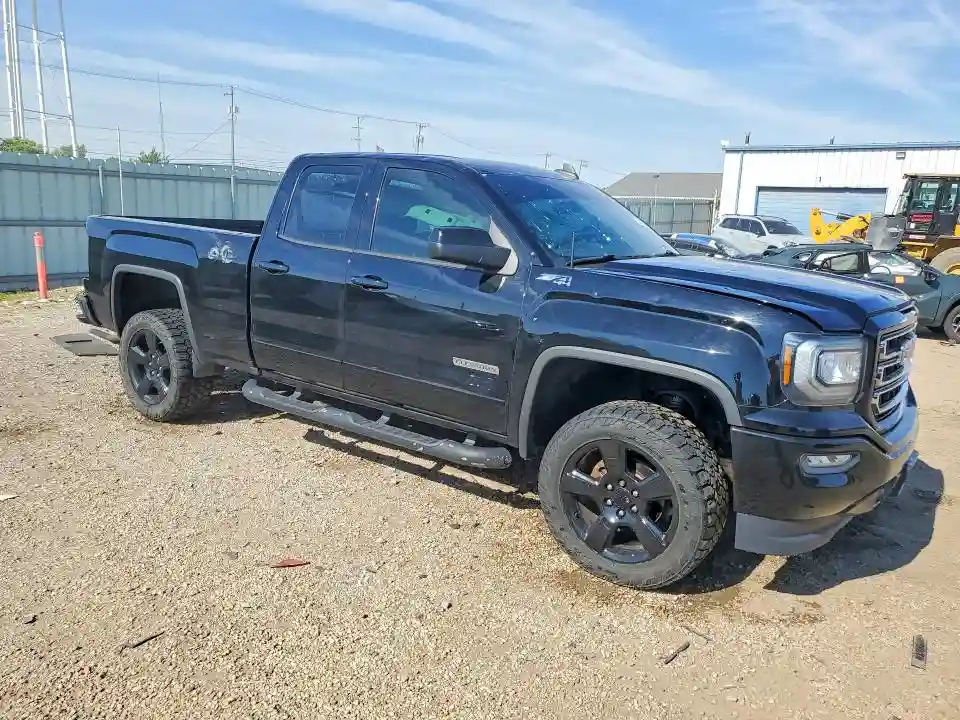 1GTV2MEC0JZ106309 2018 GMC SIERRA-3