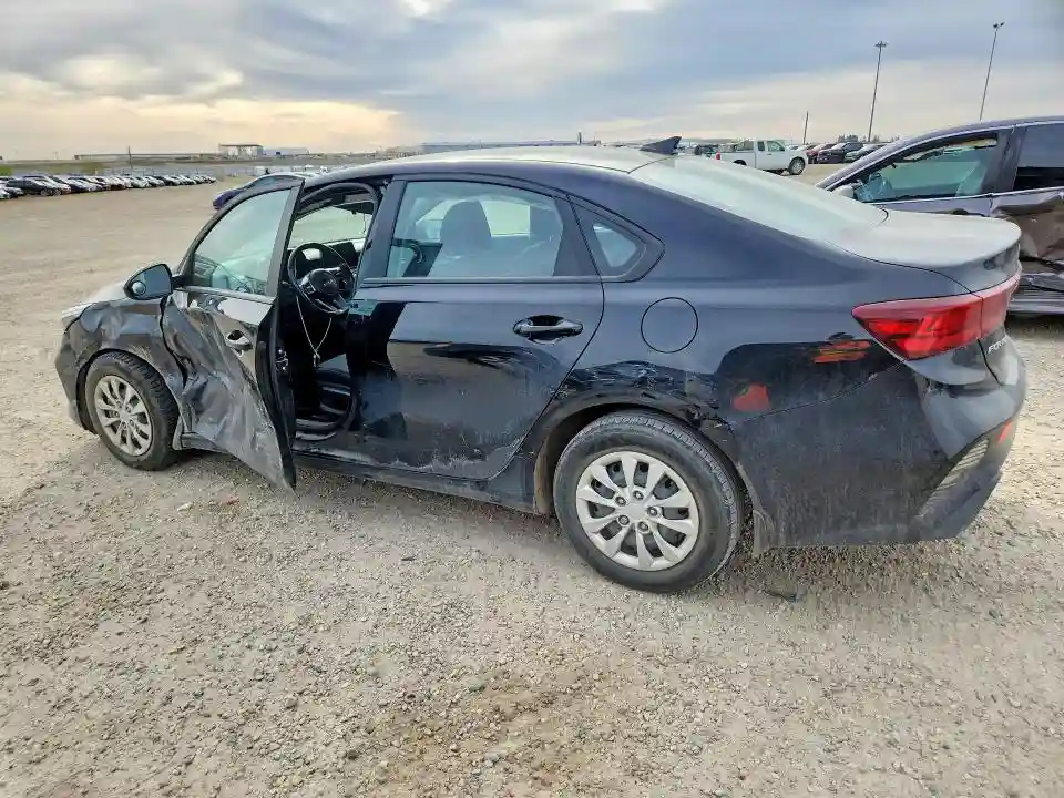 3KPF24AD7PE656629 2023 KIA FORTE-1