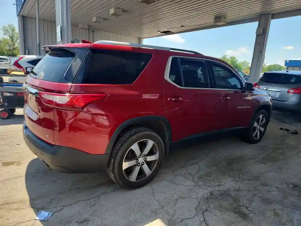 1GNERHKW0JJ239868 2018 CHEVROLET TRAVERSE-2