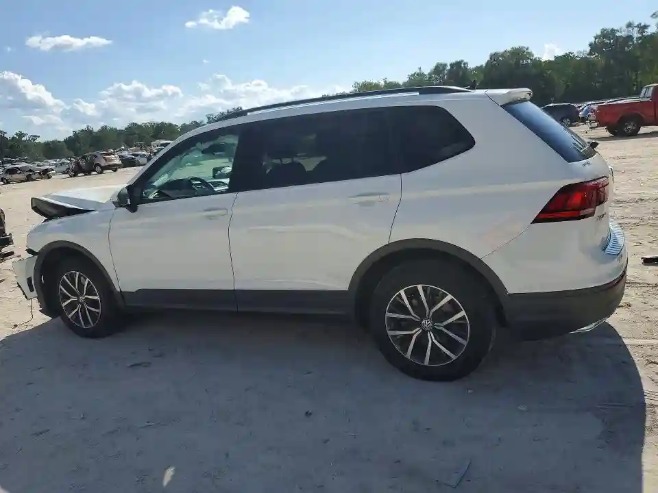 3VV1B7AX5MM075879 2021 VOLKSWAGEN TIGUAN-1
