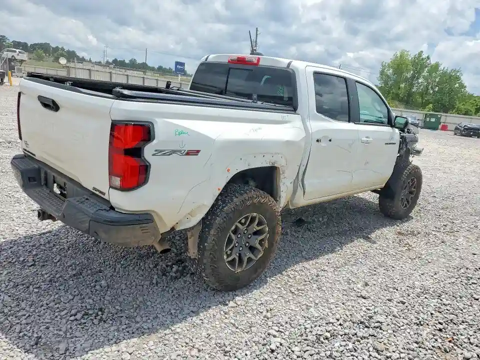 1GCPTFEK4R1162062 2024 CHEVROLET COLORADO-2
