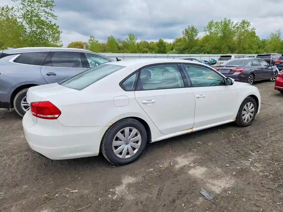 1VWAP7A39DC010268 2013 VOLKSWAGEN PASSAT-2
