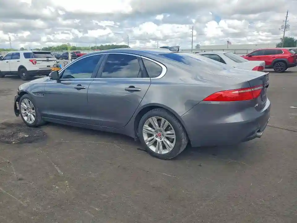 SAJBD4BV7HCY33335 2017 JAGUAR XF-1