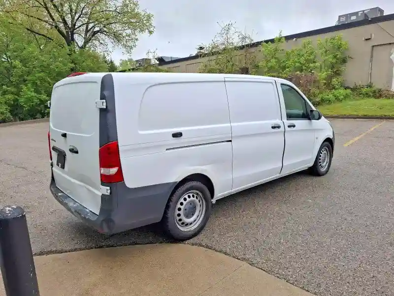 W1YV0CEY9M3867855 2021 MERCEDES-BENZ METRIS-3