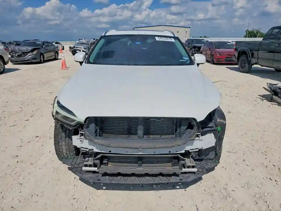 YV4102DL4L1534750 2020 VOLVO XC60-4