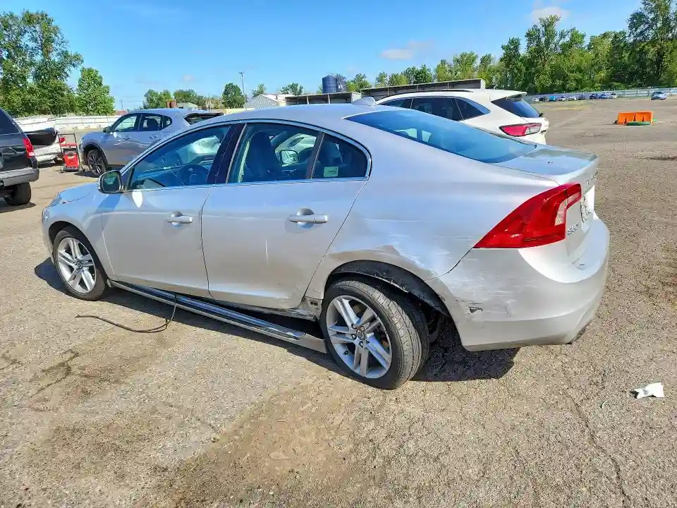 YV1612TBXF1307852 2015 VOLVO S60-1