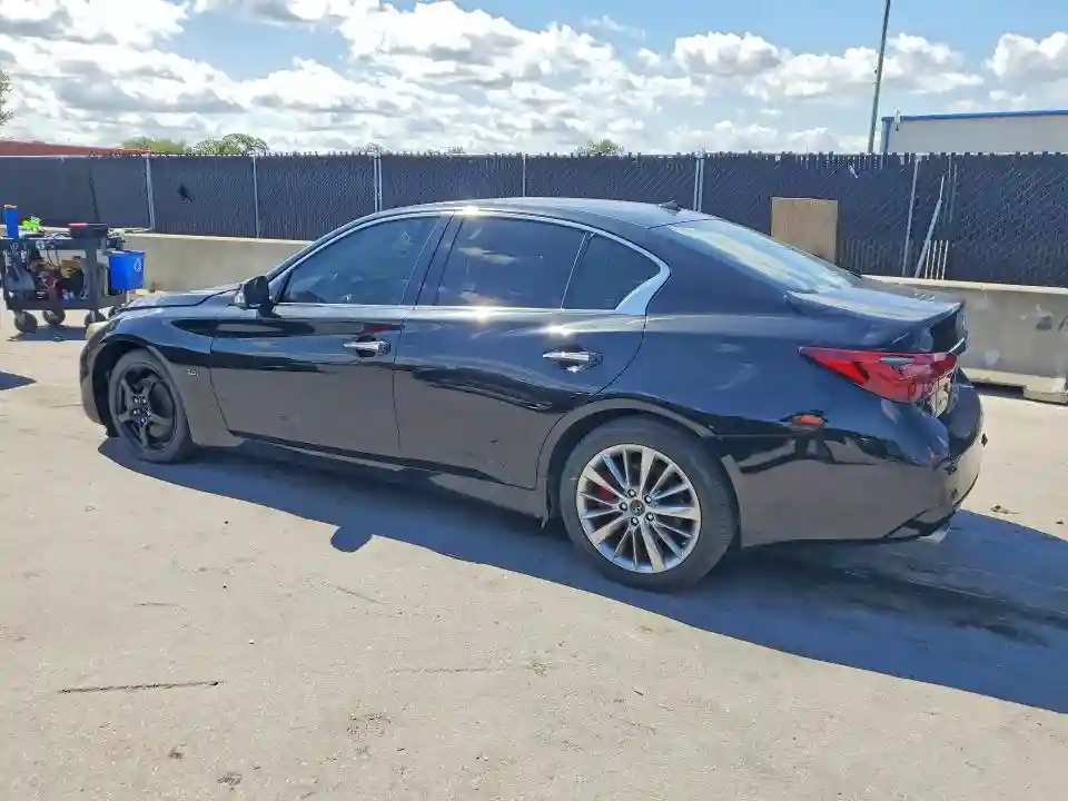 JN1EV7AR4JM440247 2018 INFINITI Q50-1