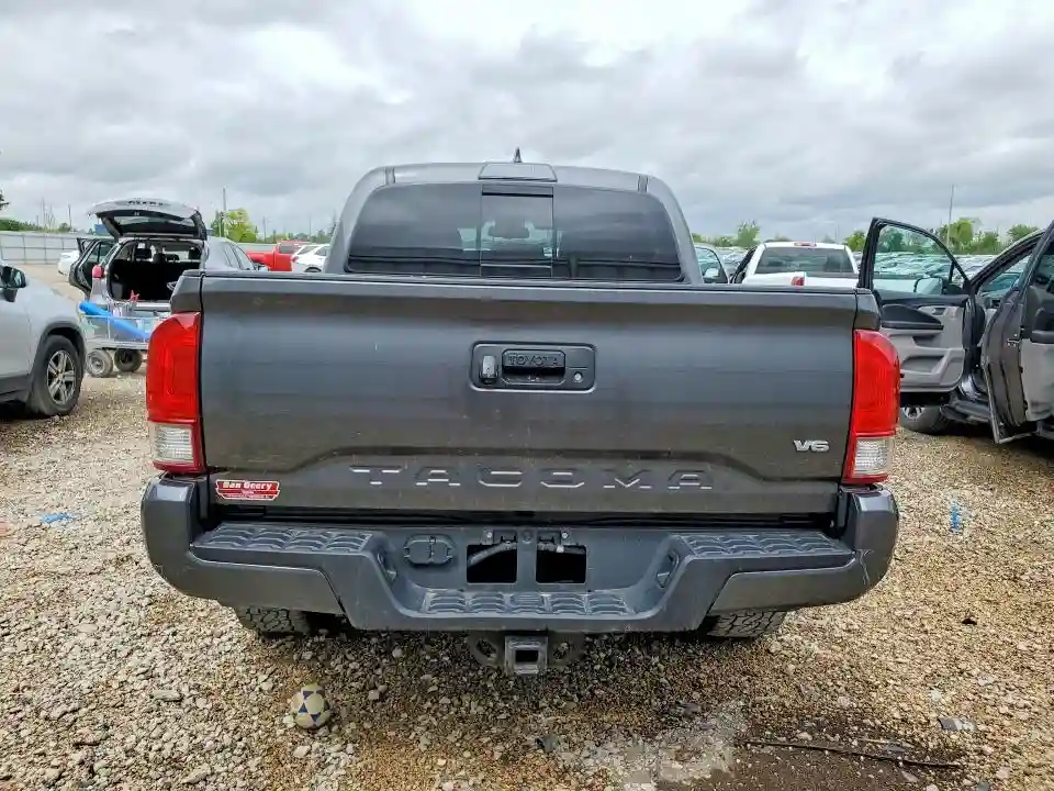 3TMCZ5AN8HM070607 2017 TOYOTA TACOMA-5