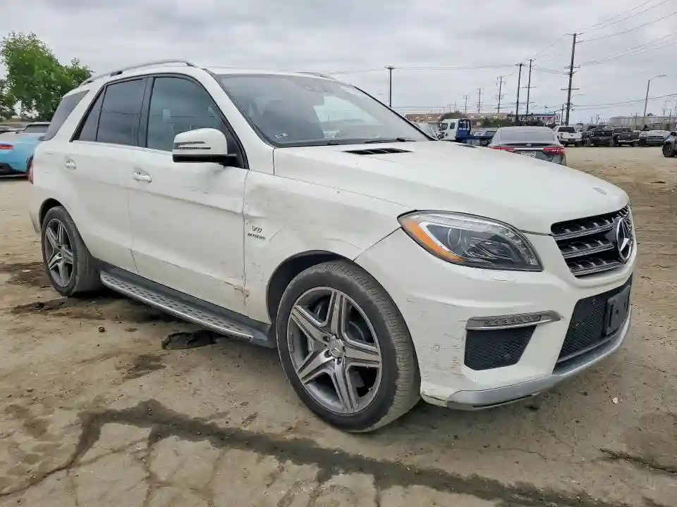 4JGDA7EB4DA176417 2013 MERCEDES-BENZ M-CLASS-3