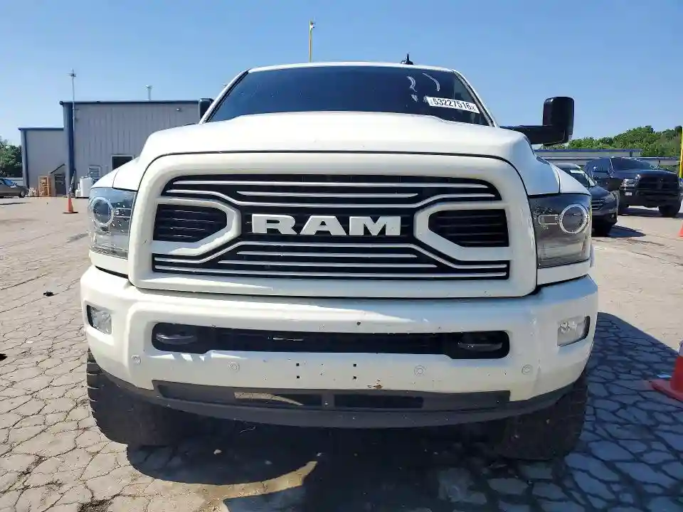 3C6UR5FJ0JG370163 2018 RAM 2500-4