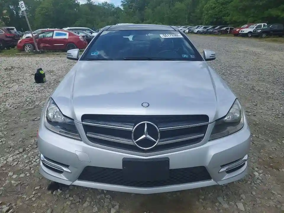 WDDGJ4HB8CF901892 2012 MERCEDES-BENZ C-CLASS-4