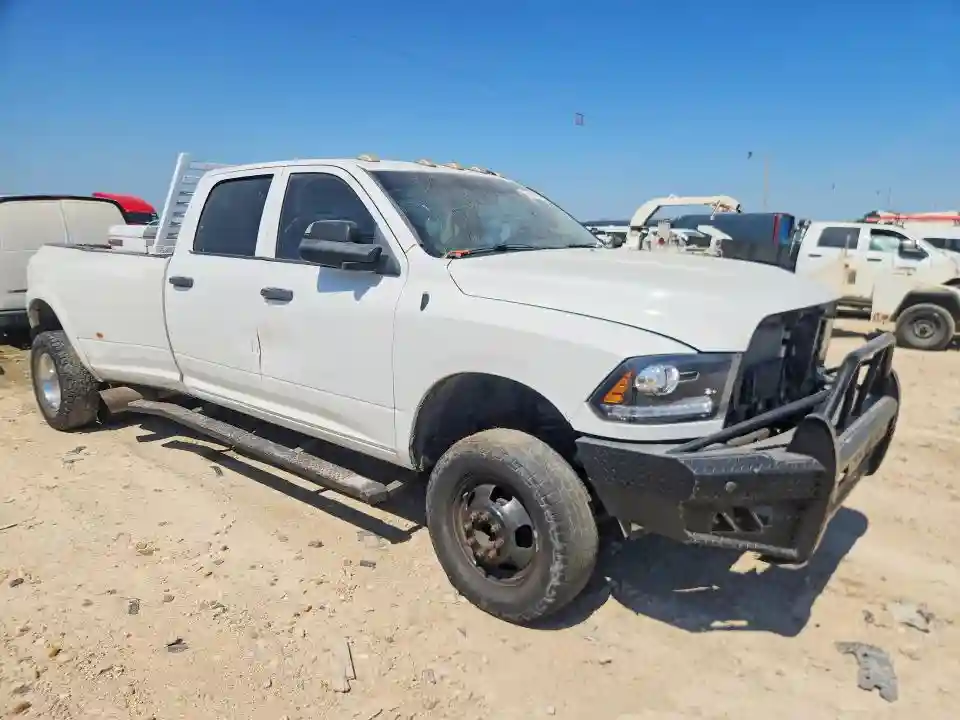 3C63RRGJ6EG255820 2014 RAM 3500-3