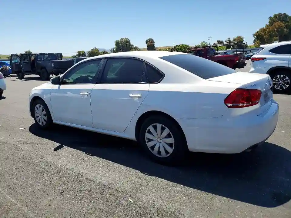 1VWAP7A39DC029094 2013 VOLKSWAGEN PASSAT-1