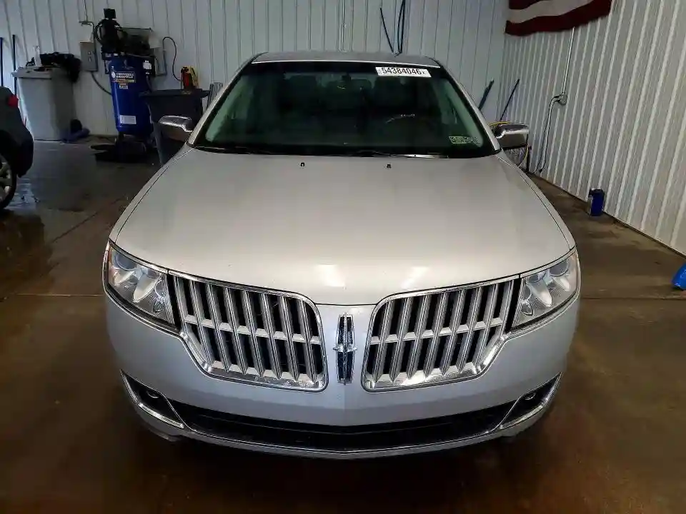 3LNHL2GC2BR751394 2011 LINCOLN MKZ-4