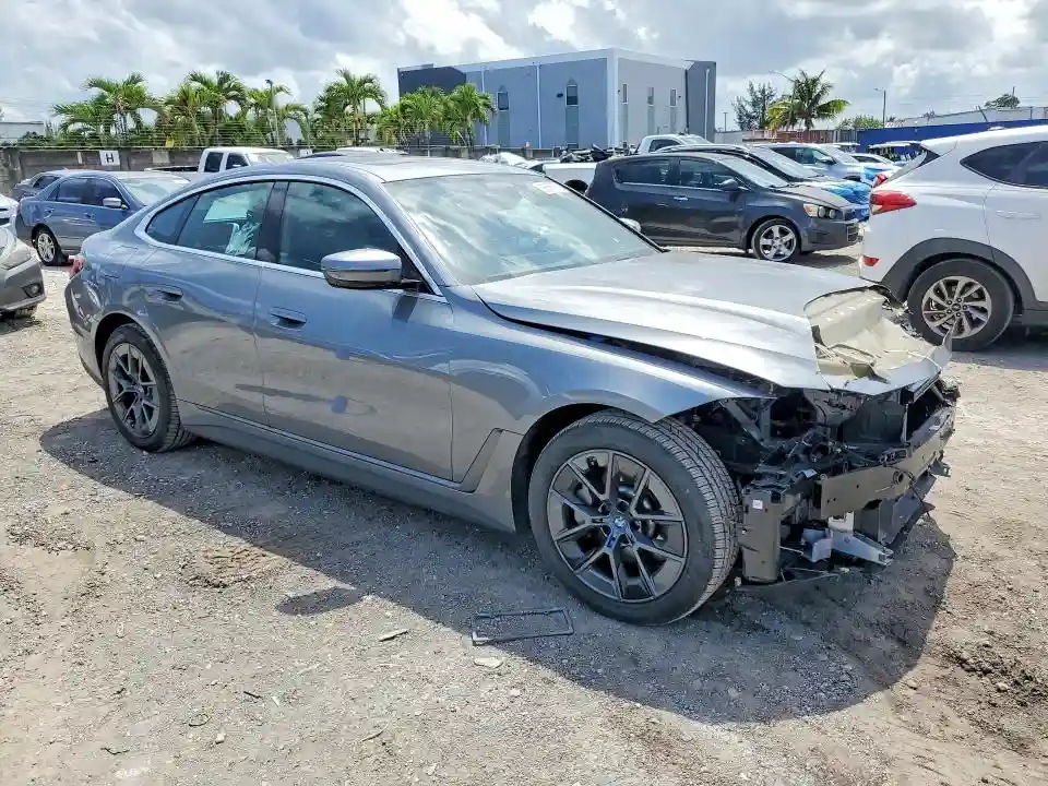 WBY43AW05RFS76205 2024 BMW I4 EDRIVE-3