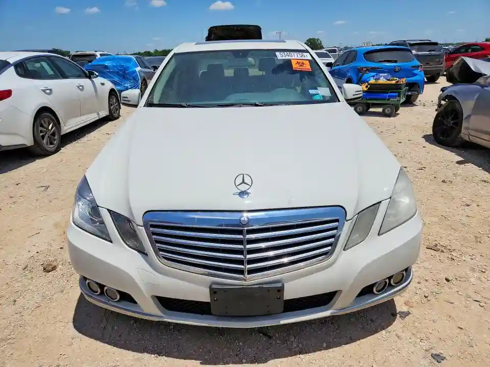 WDDHF5GB6AA221027 2010 MERCEDES-BENZ E-CLASS-4