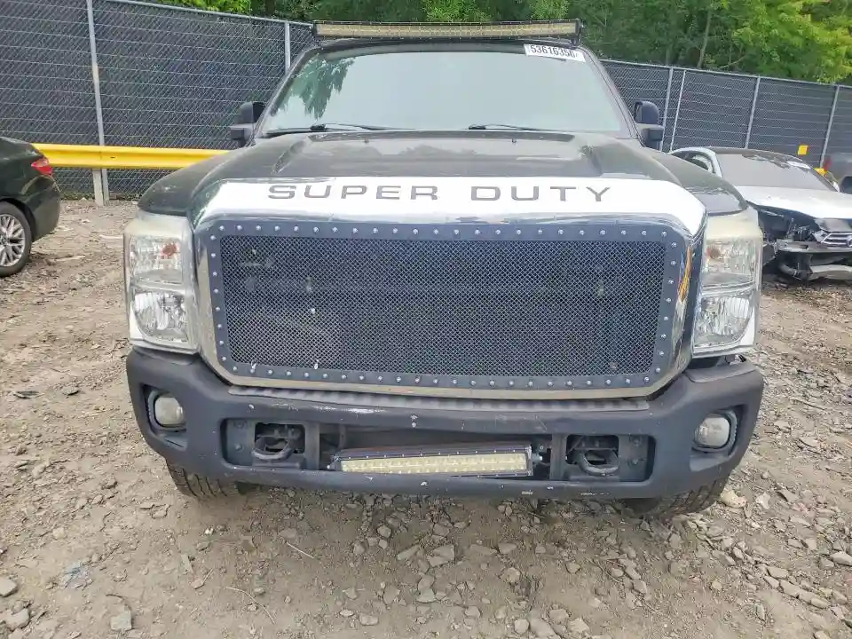 1FT7W2BT4BEB13164 2011 FORD F250-4