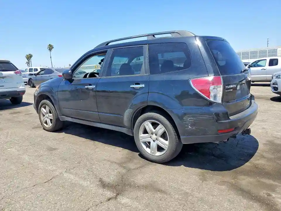 JF2SH6CC8AH738773 2010 SUBARU FORESTER-1