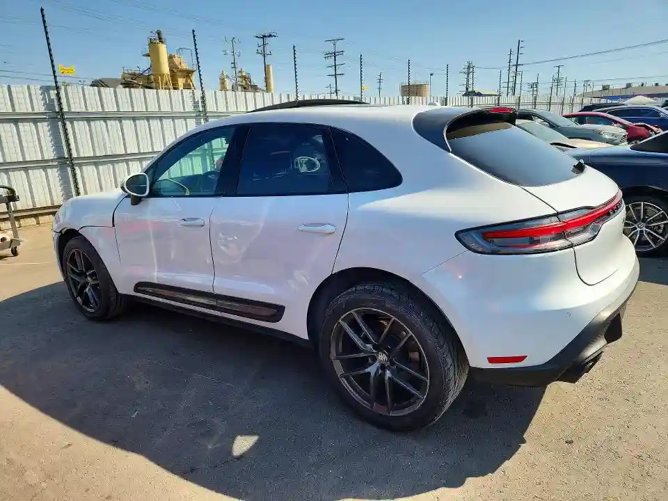 WP1AA2A59PLB16411 2023 PORSCHE MACAN-1