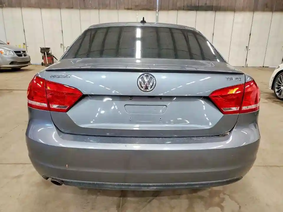 1VWBS7A3XEC035703 2014 VOLKSWAGEN PASSAT-5