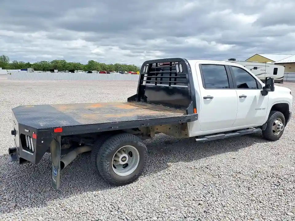 1GB4YSEY2PF171946 2023 CHEVROLET SILVERADO-2